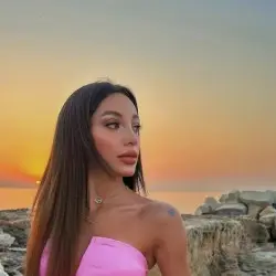 Mia from Sunset Coffee