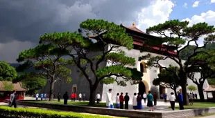 AI Video: وخت په يو ښکلي کلي کې يوه لويه او پخوانۍ ماڼۍ وه چې د لويو چنارو ونو تر سيوري...