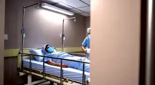 AI Video: OUTLINE
After the patient checked in at the waiting room, they found a seat....