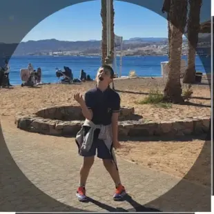 AI Video: "On Friday, it is sunny and hot."  = USE SAME FACE IN VIDE-  SHOW A REALLY...