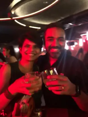 AI Video: Keep kiss on lips and licks