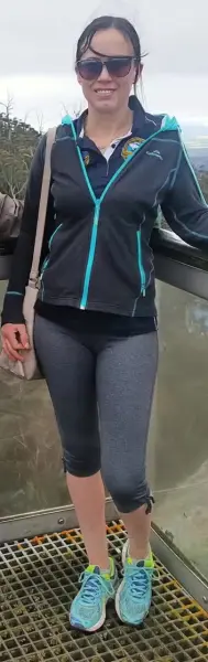 AI Video: make her excited to see me