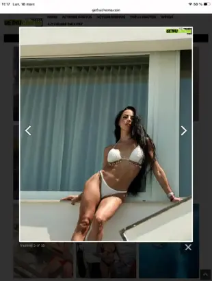 AI Video: This girl showing her muscles