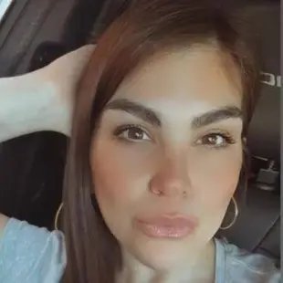 AI Video: Make her suck a big dick untill it cums on her face very realistic and detailed