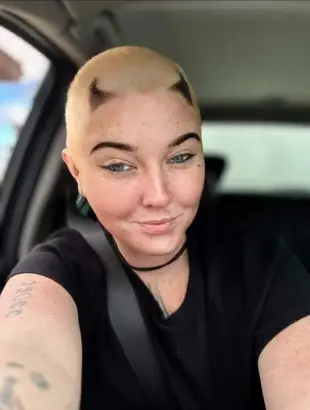 AI Video: she is happy to see me