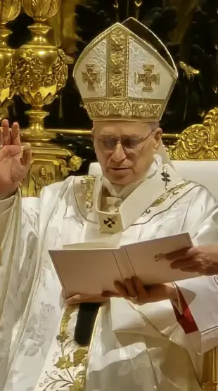 AI Video: fagli dire "Buona Pasqua da Paul Bourne"