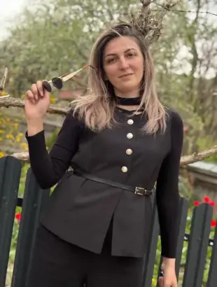 AI Video: Can you please replace the pants with pantyhose and add black high heels and...
