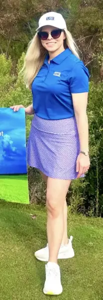 AI Video: As she dances, she does a leg kick.