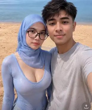AI Video: A couple kissing passionately while man’s hand touching the womens body